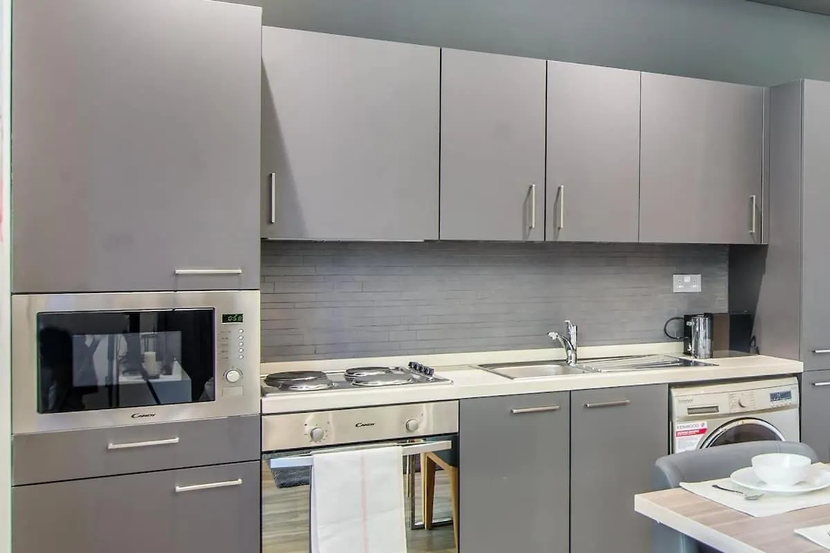Apartment Sunny Studio In Jbr Close To Everything Dubai